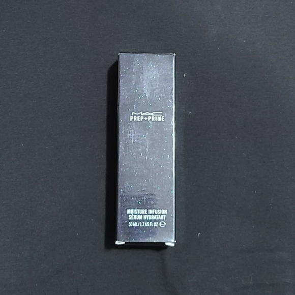 MAC Prep + Prime Moisture Infusion Spray - Picture 3 of 3